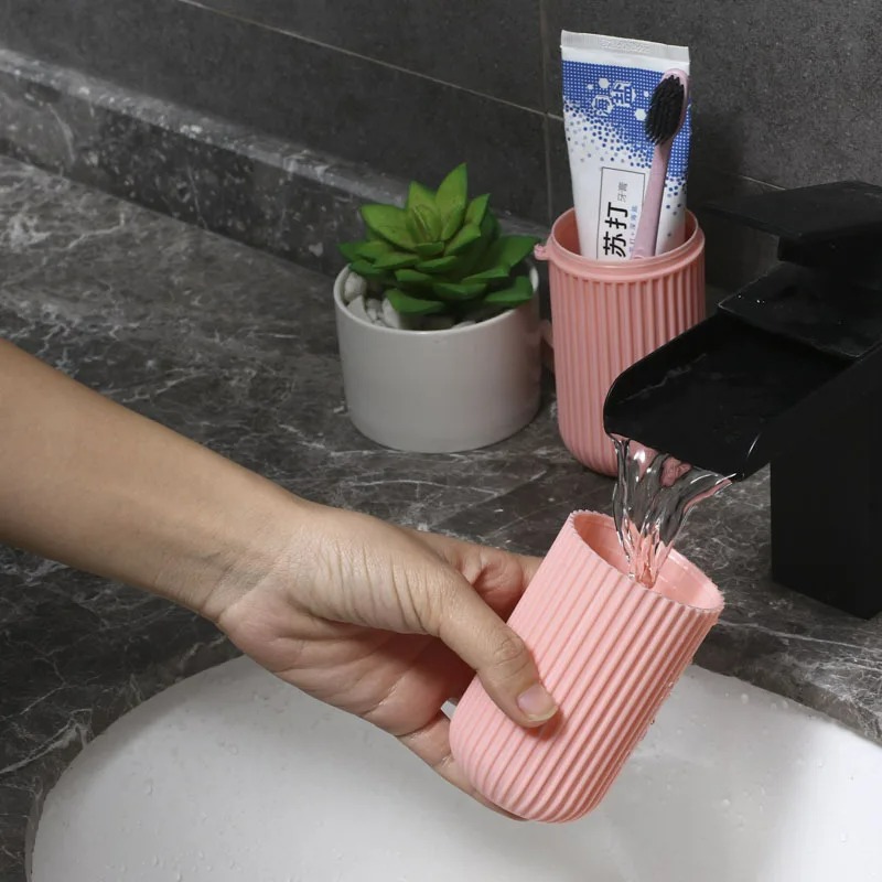 ポータブル歯ブラシ歯磨き粉ホルダー歯ブラシケース旅行別れホテ - Phone Cases The Dairy のレビューと価格