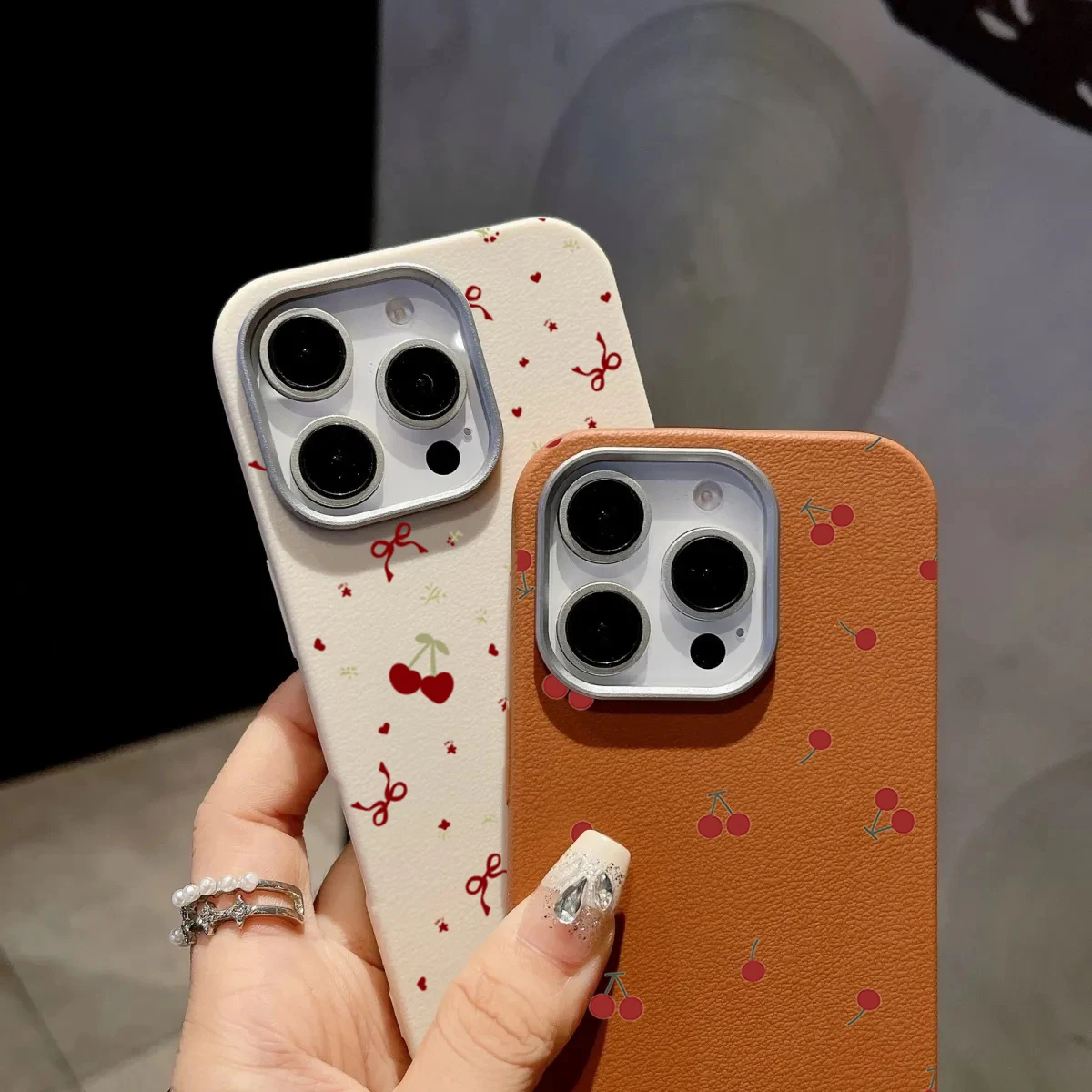 INSキュートな漫画風チェリーパターンのスマホケース Xia - Cute Cartoon Case のレビューと価格