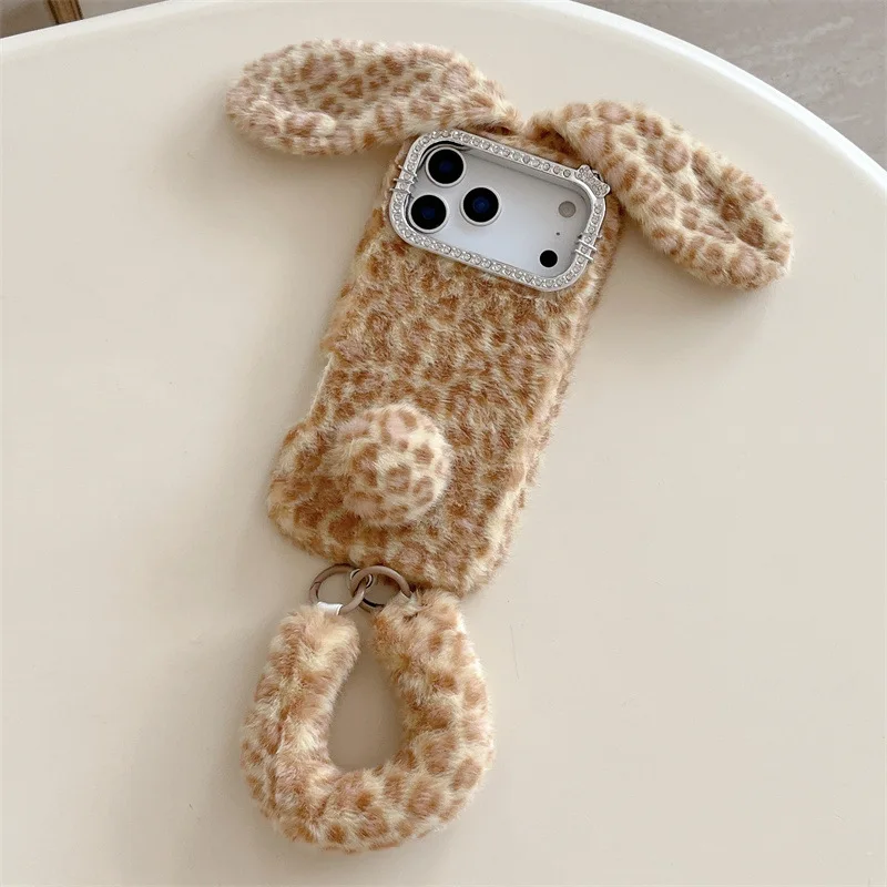 かわいい漫画風のヒョウ柄うさぎ耳付きふわふわぬいぐるみケース - Cute Cartoon Case のレビューと価格